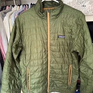 Patagonia Men's Green Quilted Jacket